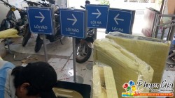 Thi Công Bảng Chỉ Dẫn Biển Vẫy