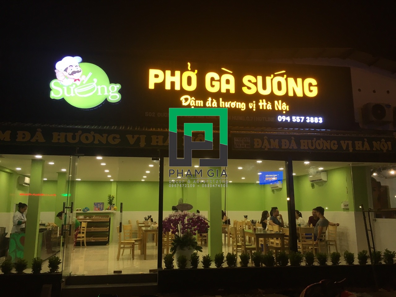 Thi công làm bảng hiệu tôn tole giá rẻ